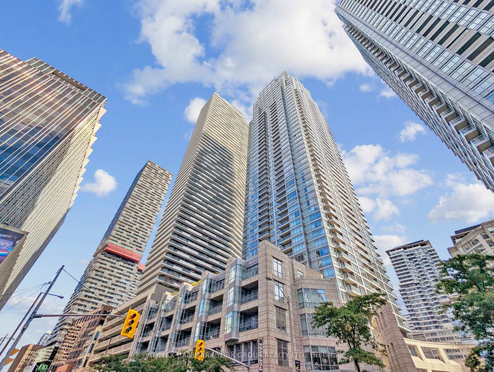 2191-yonge-street-toronto-ontario-c12390963