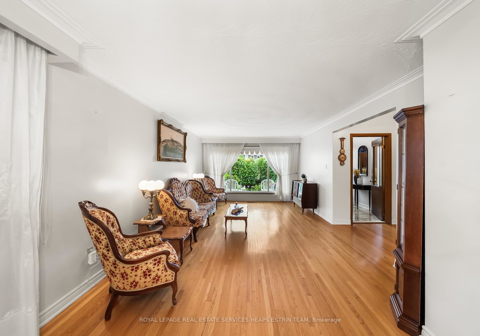 105-bickerton-crescent-north-york-ontario-c12391590