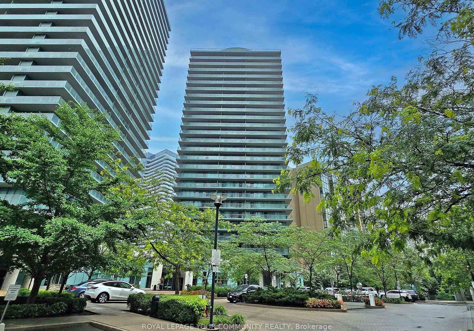 5500-yonge-street-toronto-ontario-c12391638