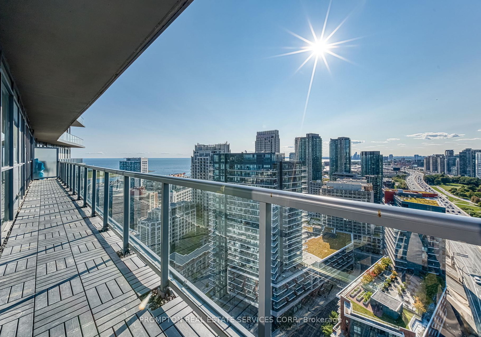 20-bruyeres-mews-toronto-ontario-c12391658