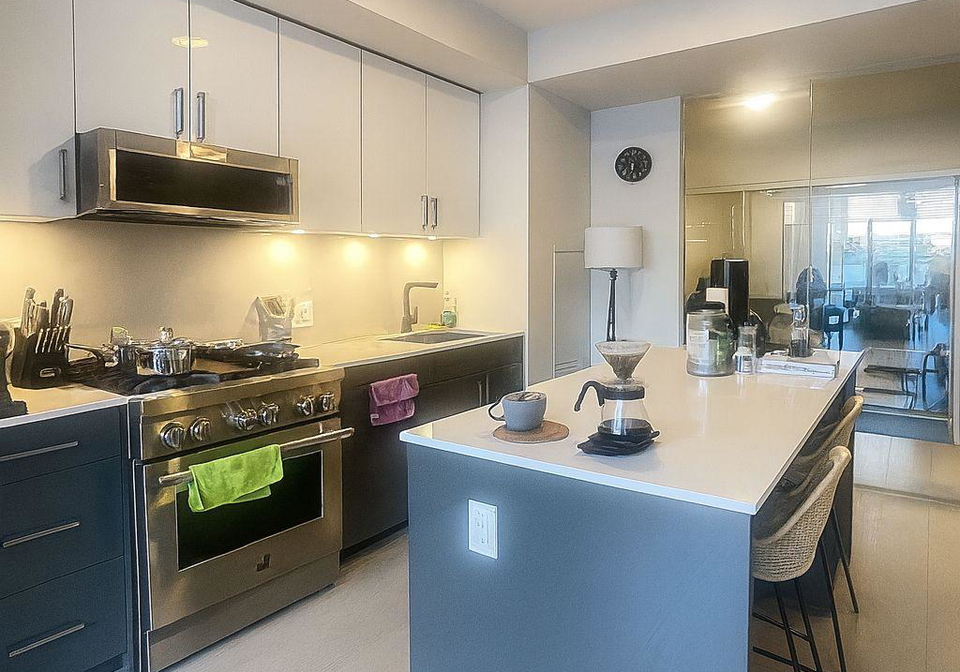 840-st-clair-avenue-w-toronto-ontario-c12391819