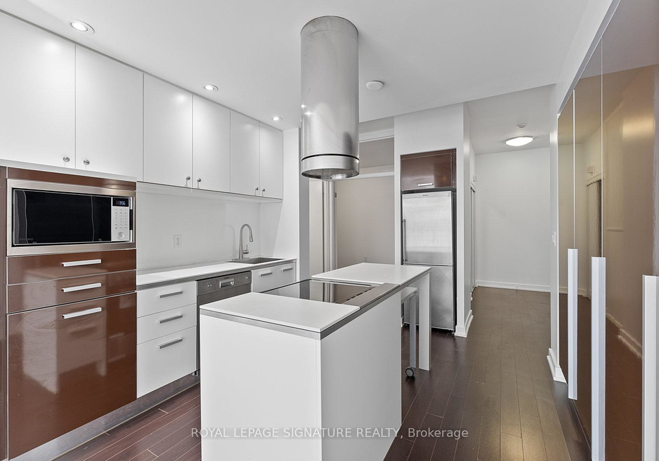 38-dan-leckie-way-toronto-ontario-c12391862
