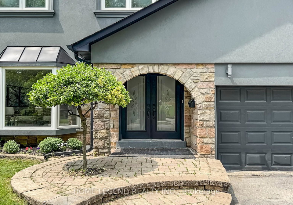 48-avonwick-gate-north-york-ontario-c12392018