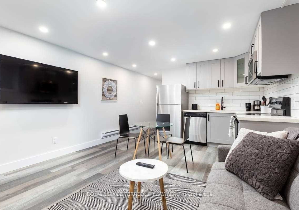 396-lansdowne-avenue-toronto-ontario-c12392111