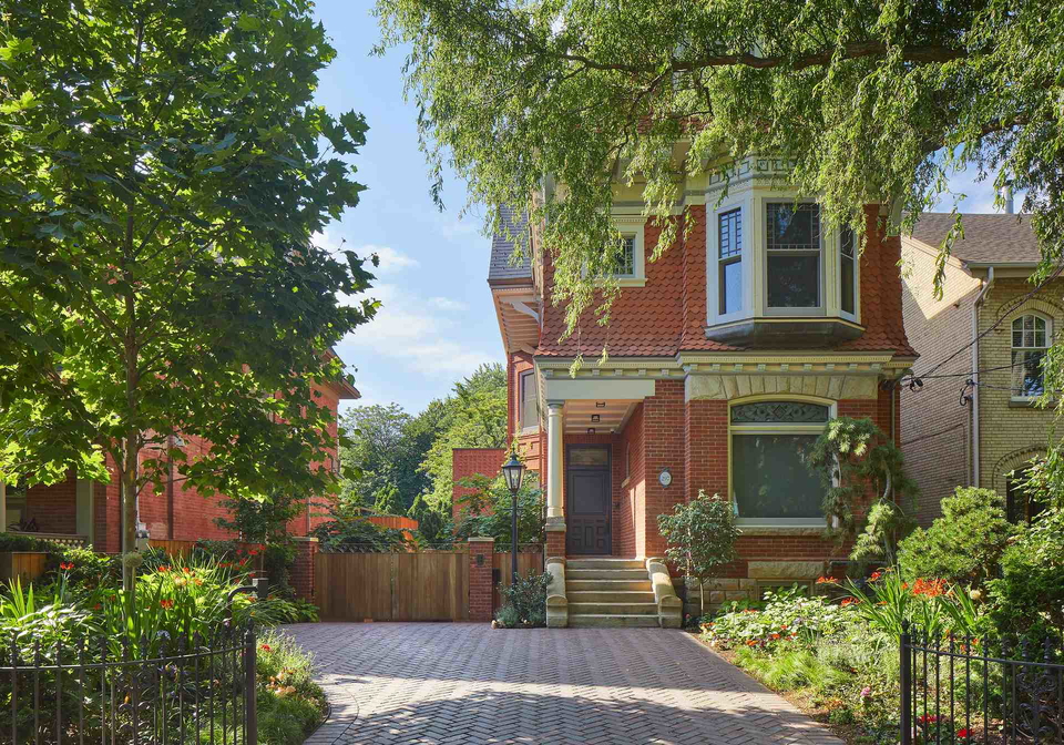 297-carlton-street-toronto-ontario-c12392326