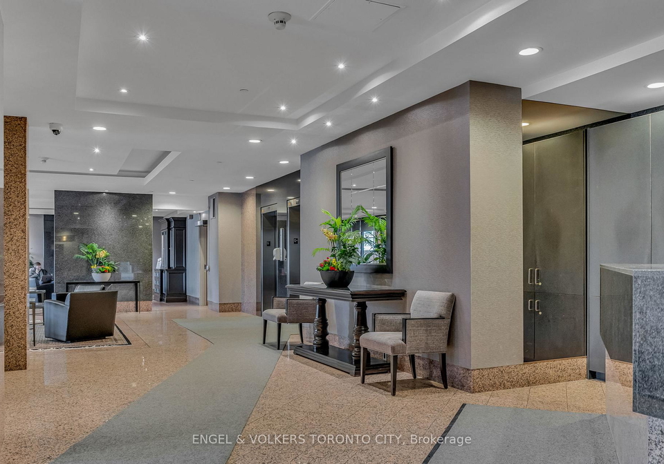 2900-yonge-street-toronto-ontario-c12392388