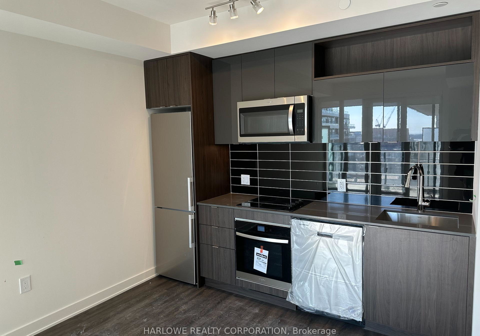70-princess-street-toronto-ontario-c12392529