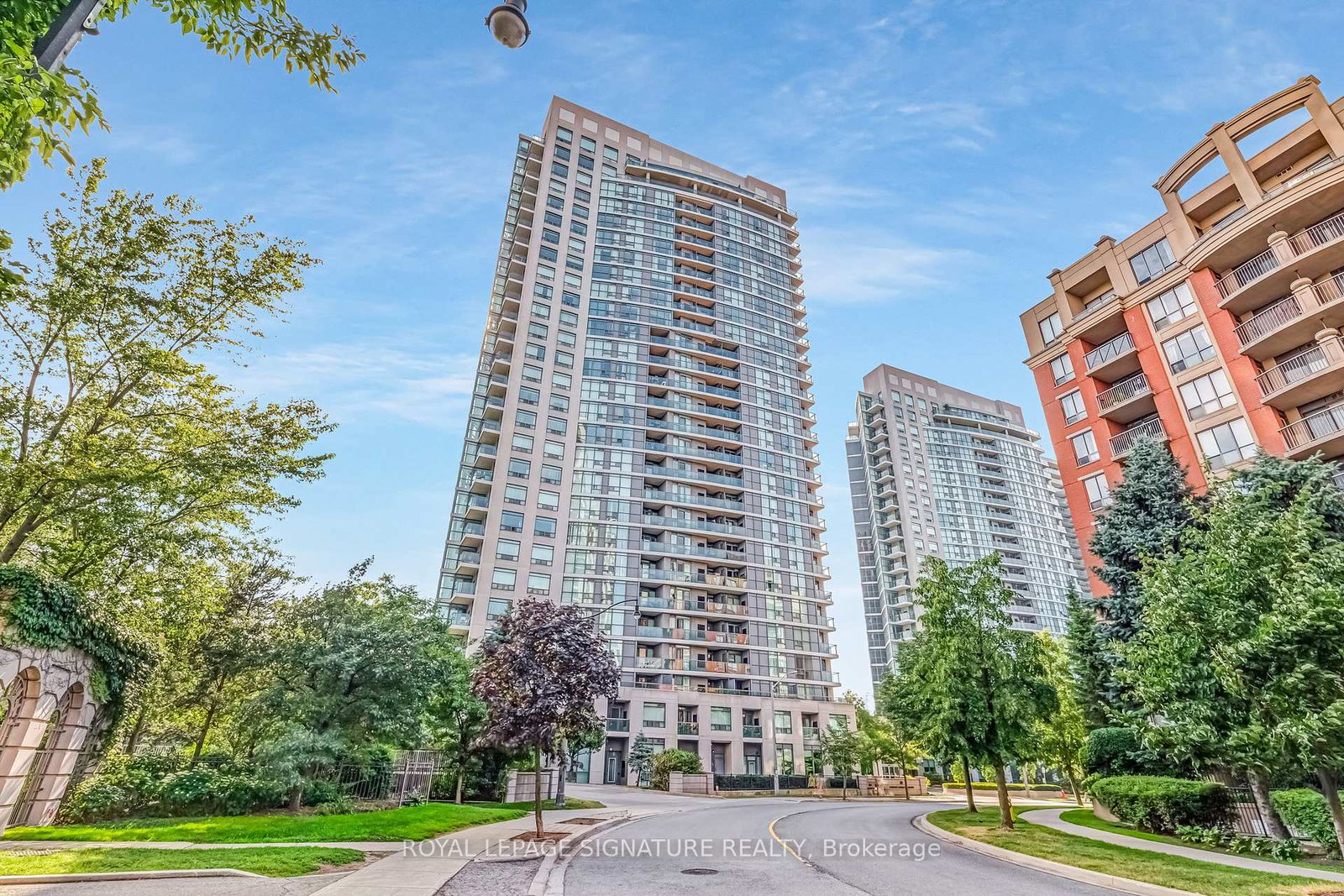 30-harrison-garden-boulevard-north-york-ontario-c12392576