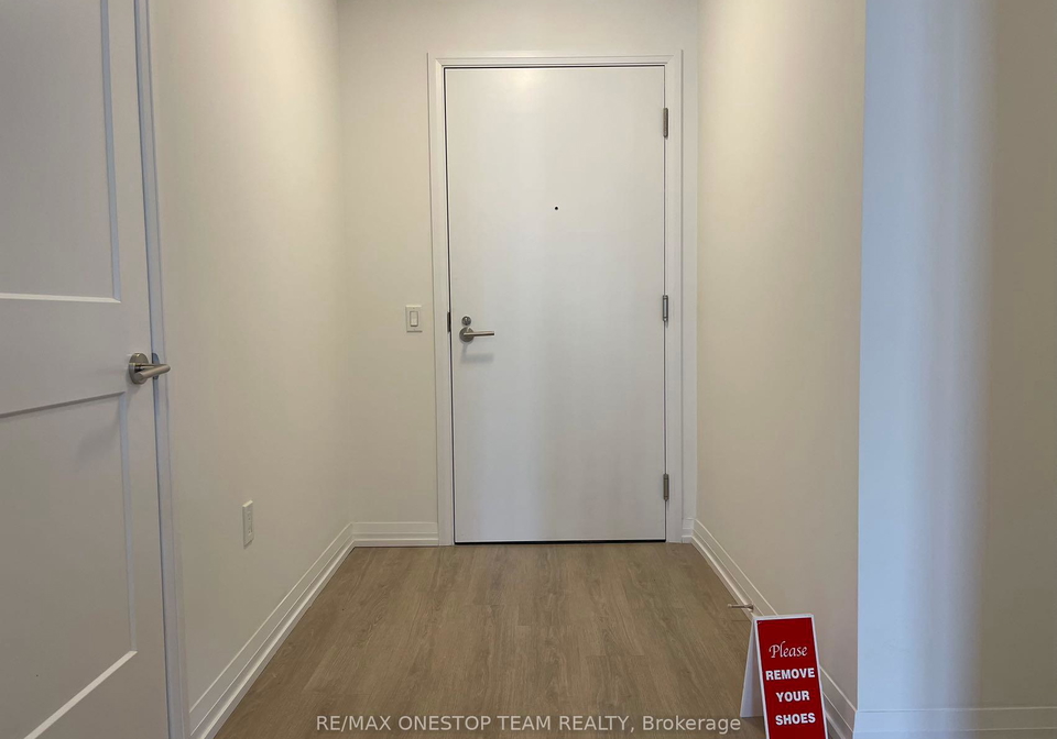 25-holly-street-toronto-ontario-c12392762