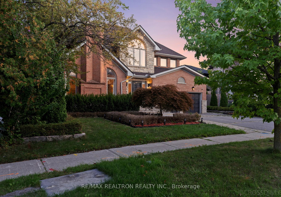 9-montressor-drive-north-york-ontario-c12392846