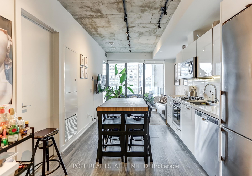 55-ontario-street-toronto-ontario-c12392926