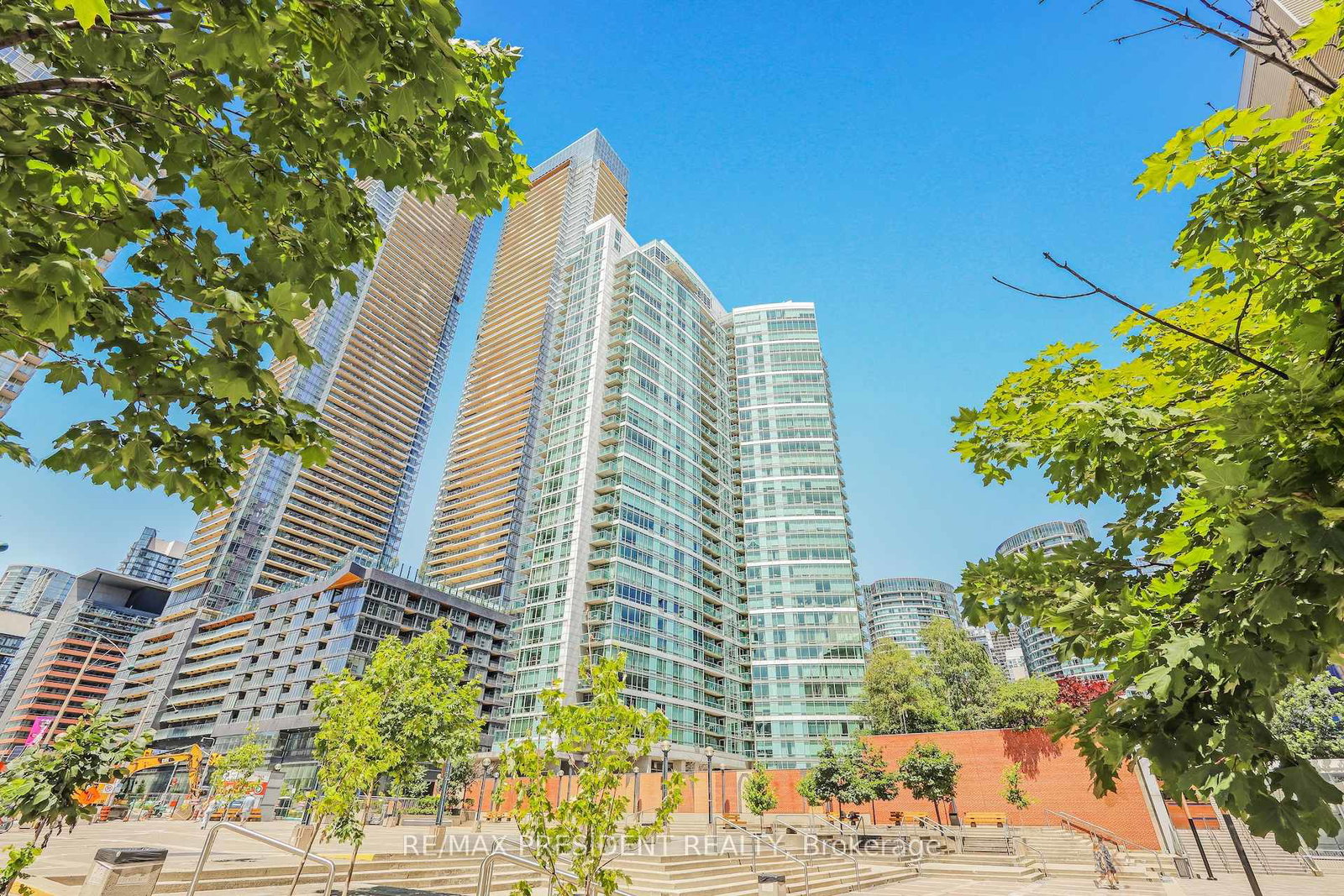 81-navy-wharf-court-toronto-ontario-c12392936