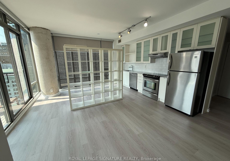 33-lombard-street-toronto-ontario-c12393005