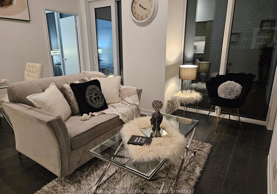 2020-bathurst-street-toronto-ontario-c12393157