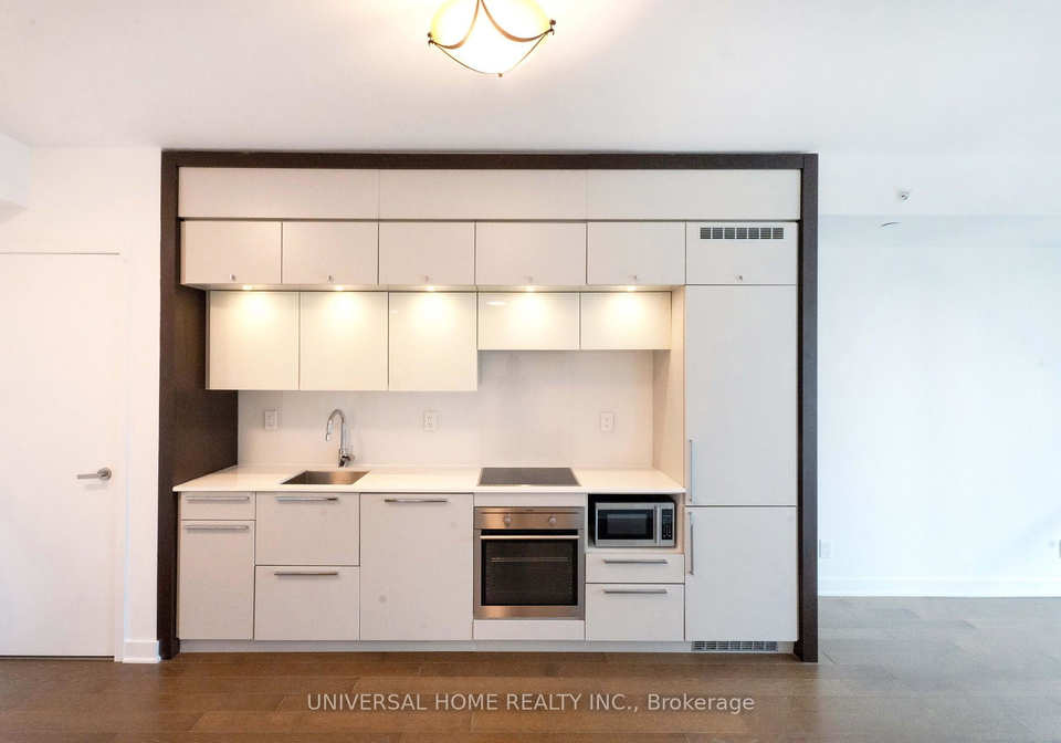 15-grenville-street-toronto-ontario-c12393184
