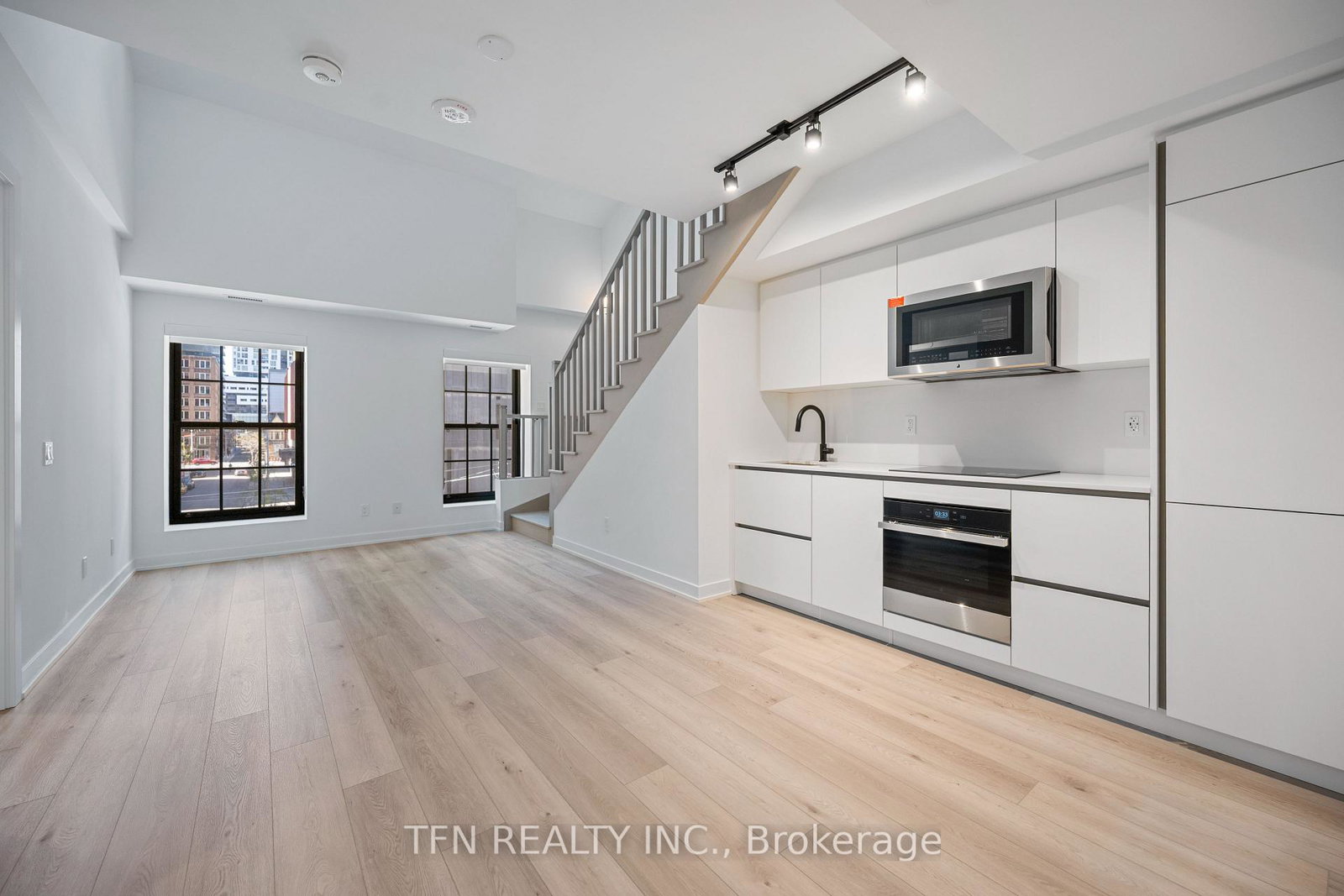 327-king-street-w-toronto-ontario-c12393242