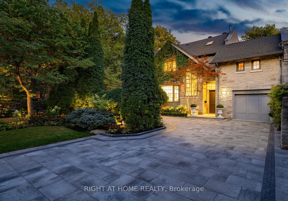 123-south-drive-toronto-ontario-c12393279
