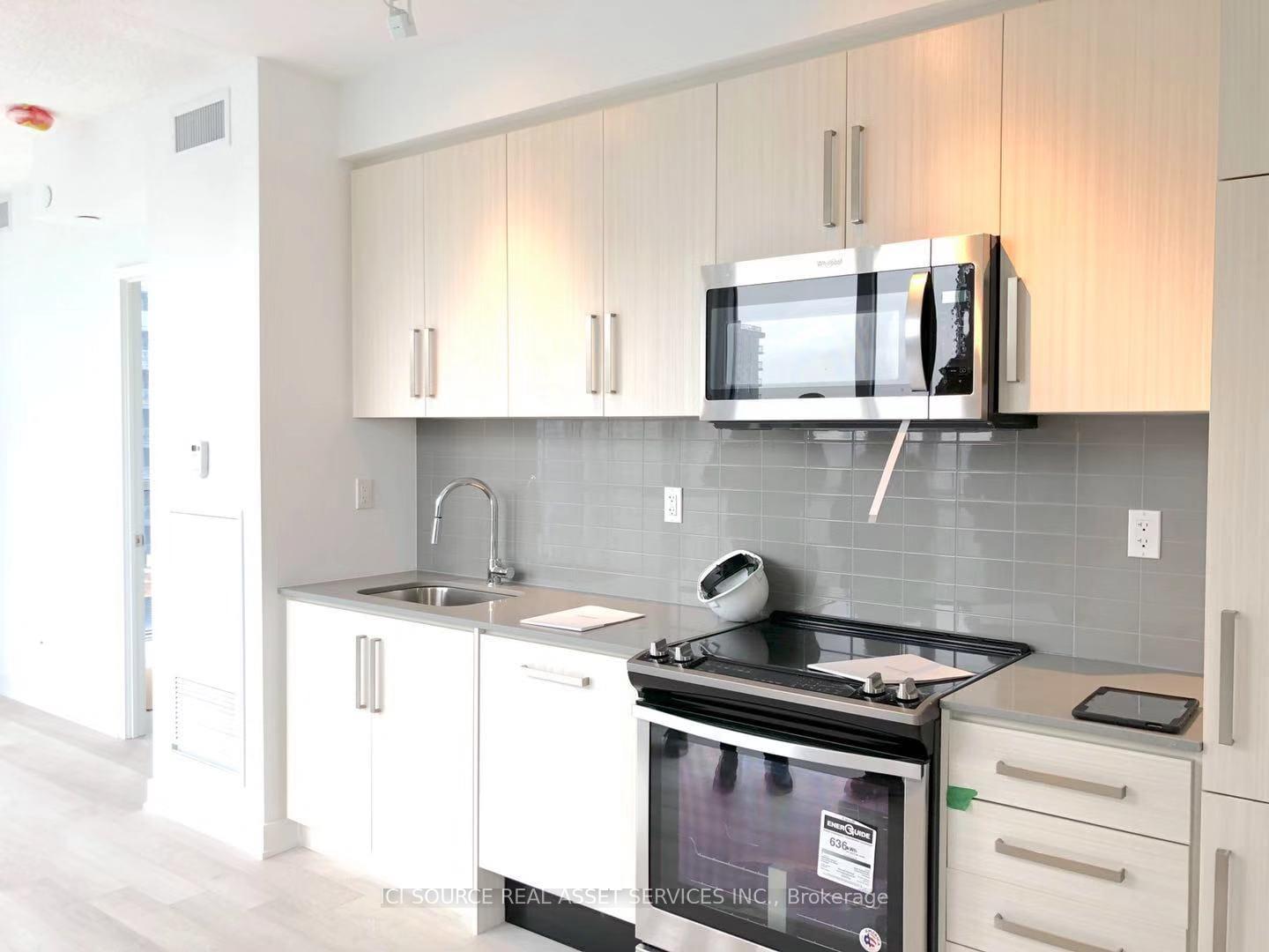 5180-yonge-street-toronto-ontario-c12393321