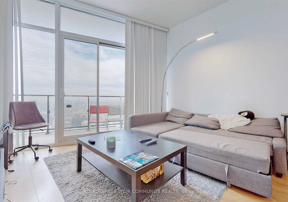 125-peter-street-toronto-ontario-c12393362