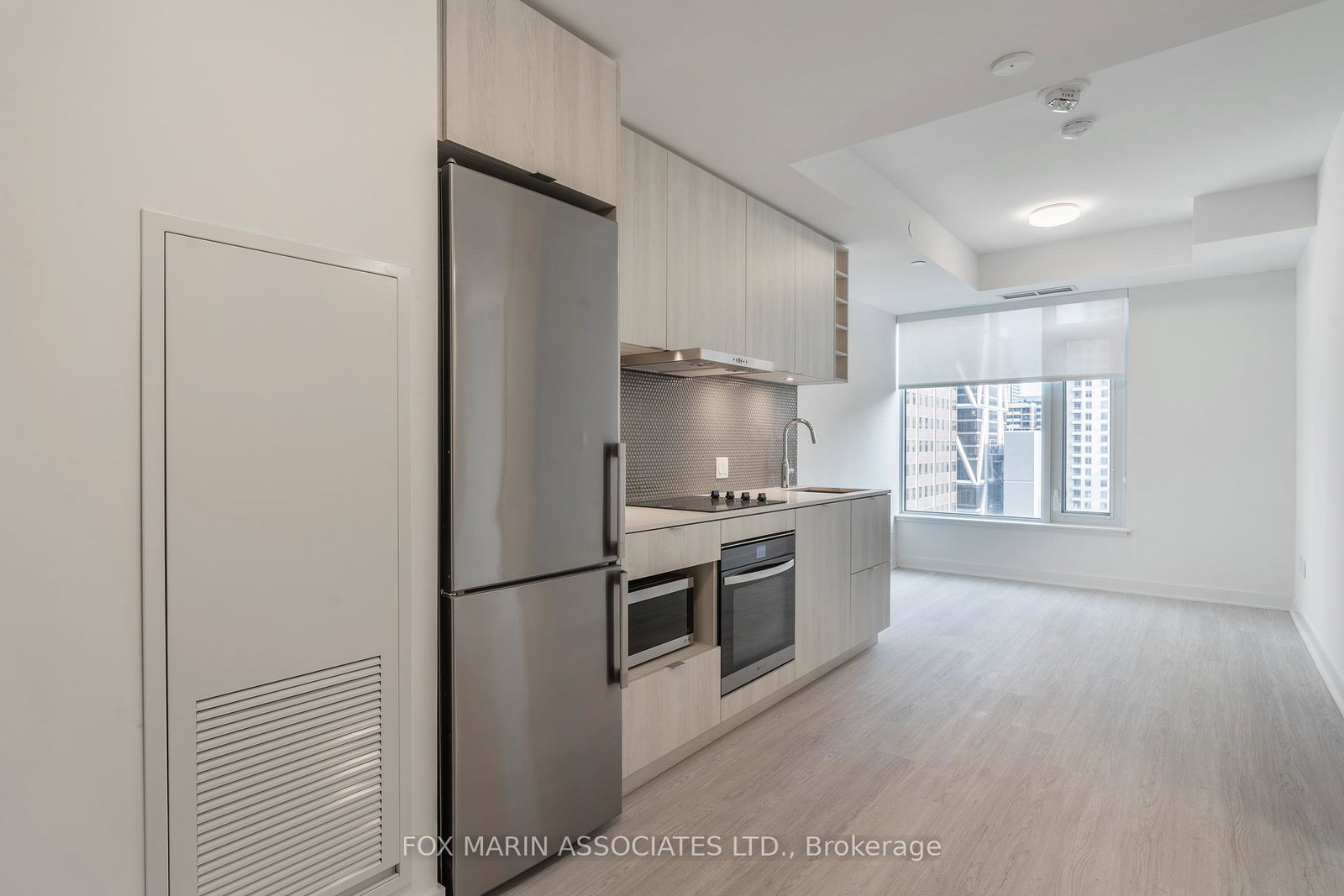 11-yorkville-avenue-toronto-ontario-c12393567