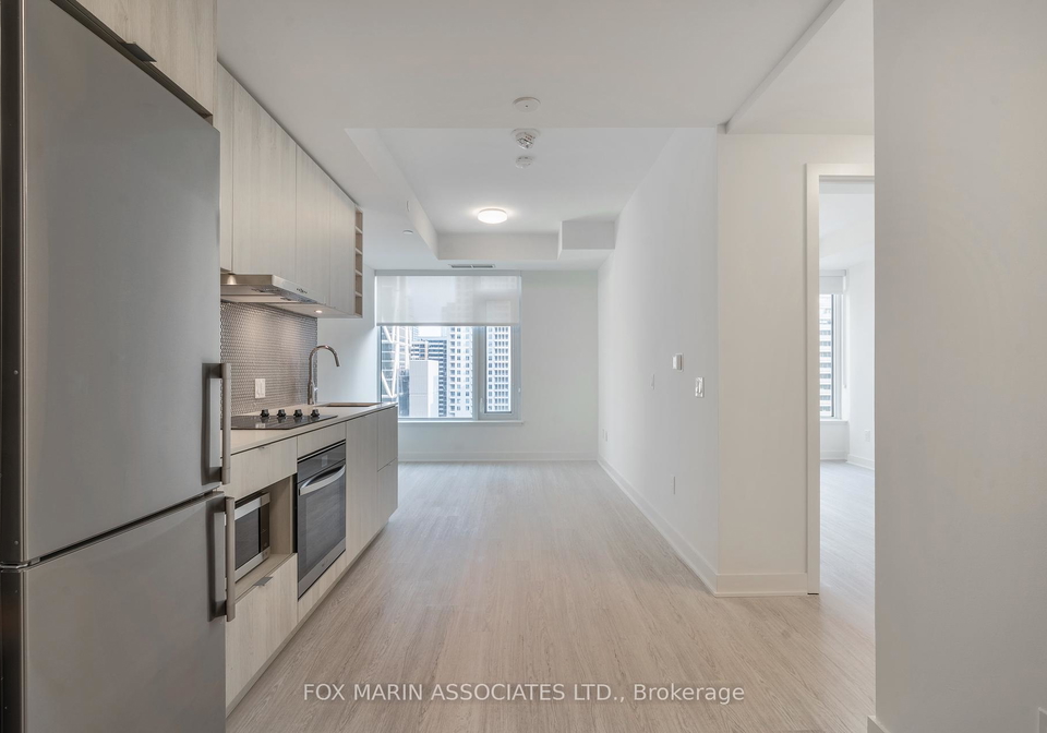 11-yorkville-avenue-toronto-ontario-c12393567