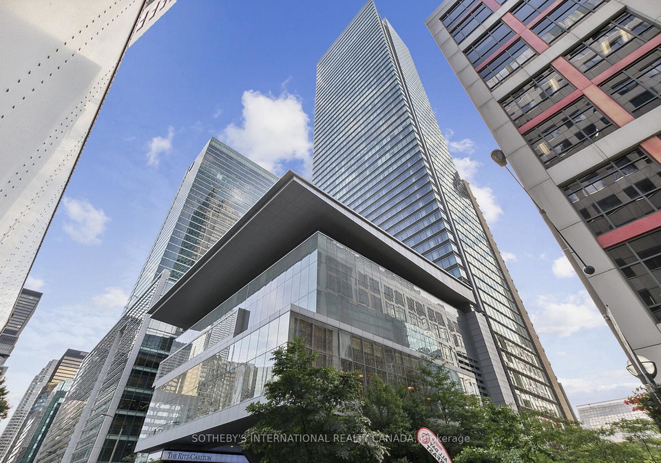 183-wellington-street-w-toronto-ontario-c12393572