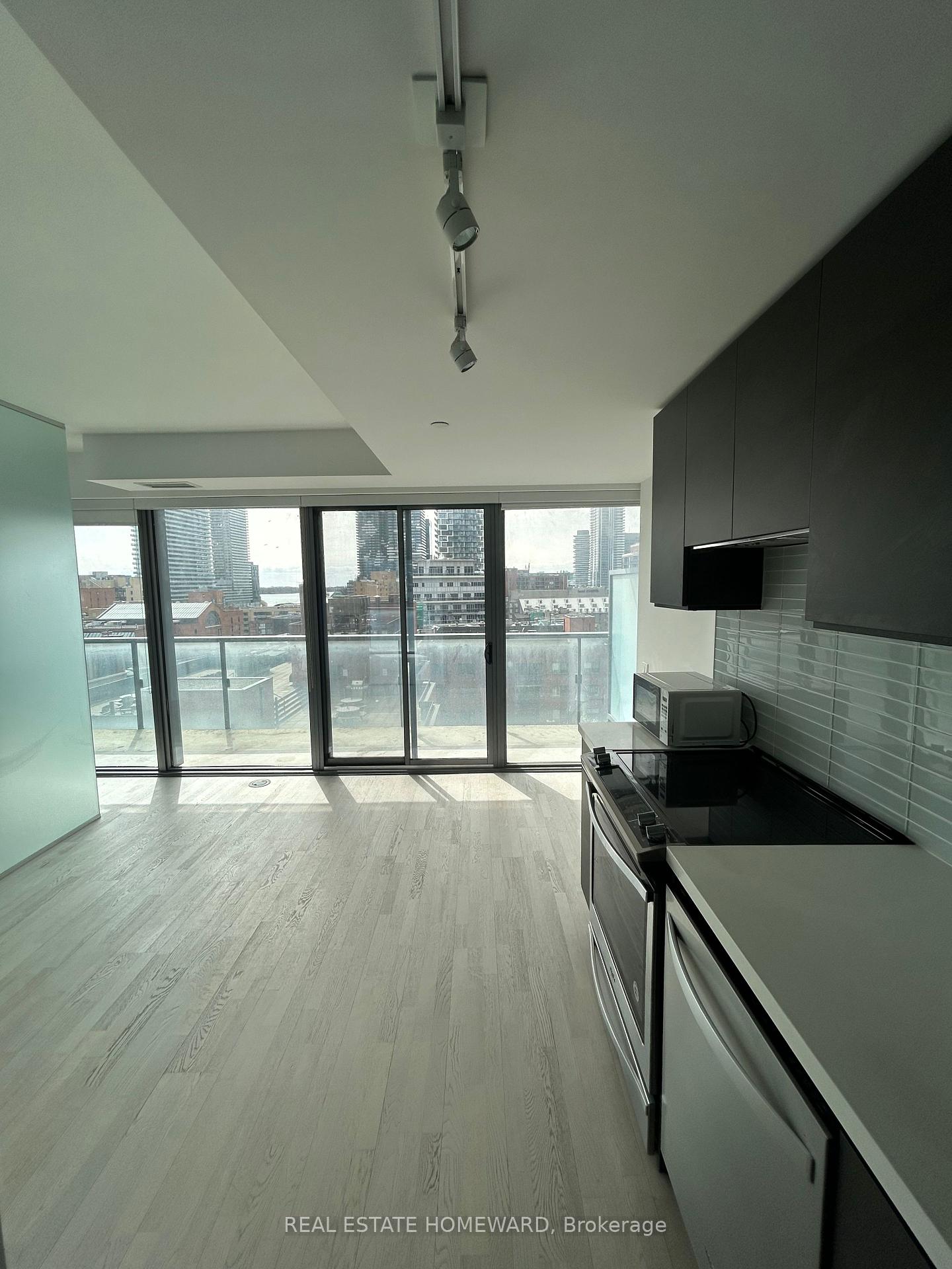 60-colborne-street-toronto-ontario-c12393575