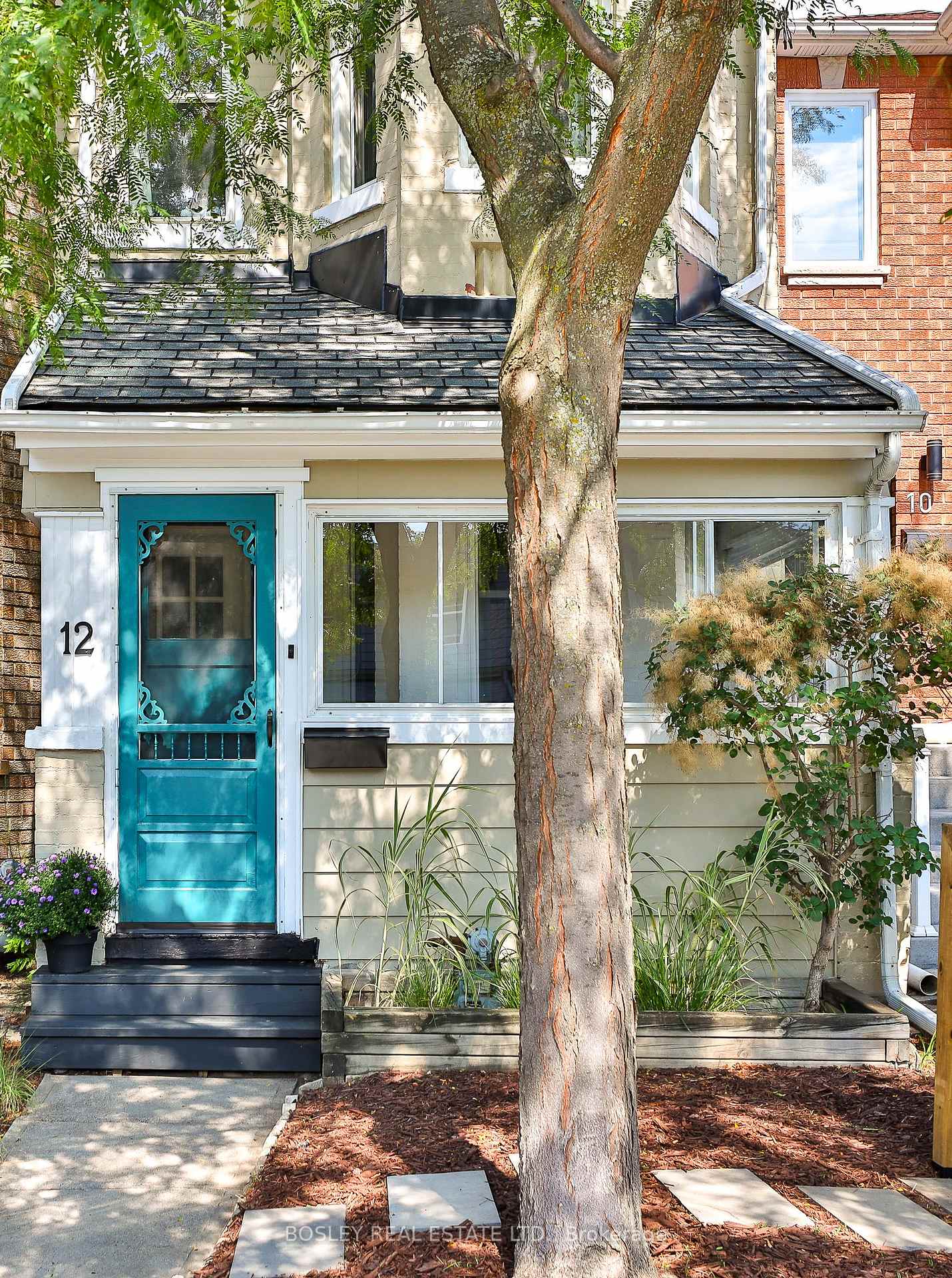 12-gordon-street-toronto-ontario-c12393590