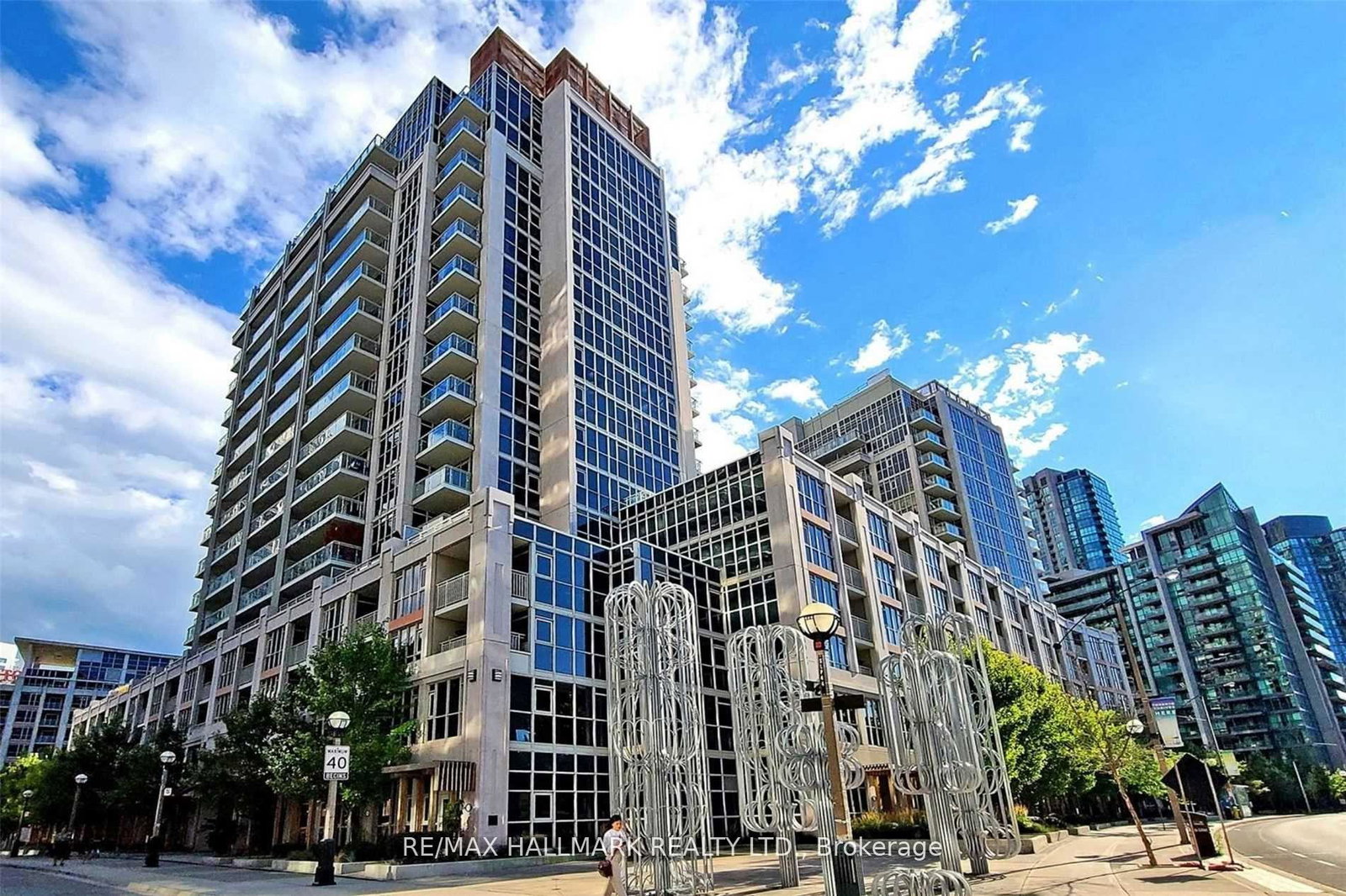 38-grand-magazine-street-toronto-ontario-c12393638