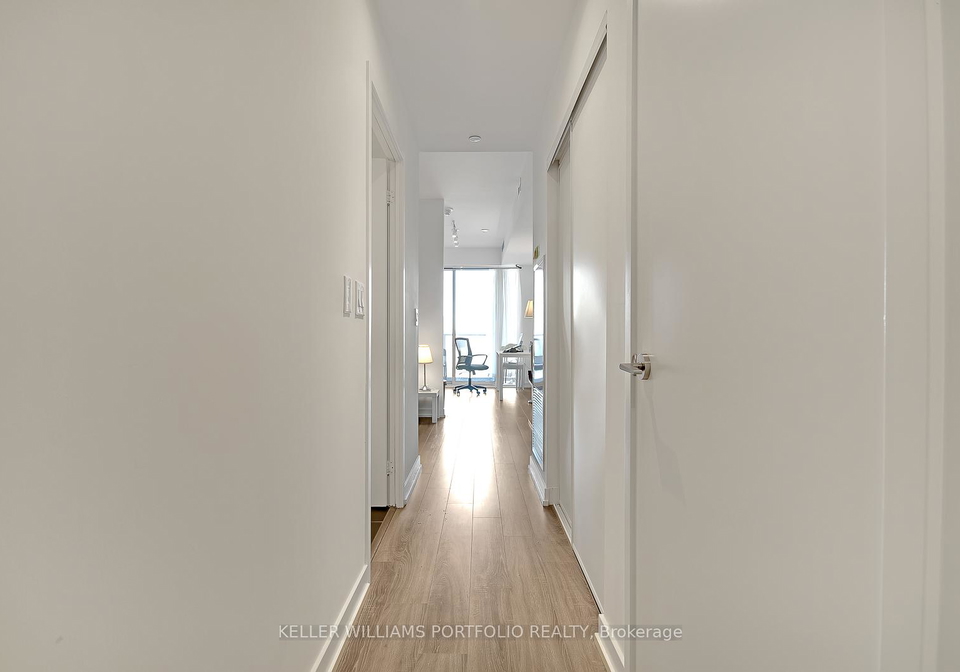 20-edward-street-toronto-ontario-c12393642