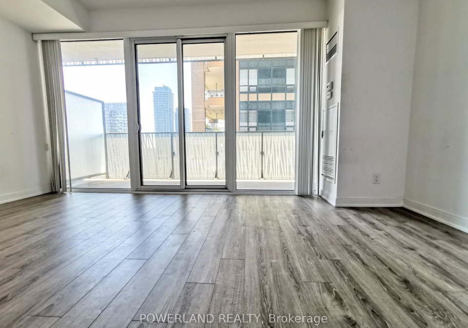 42-charles-street-e-toronto-ontario-c12393831