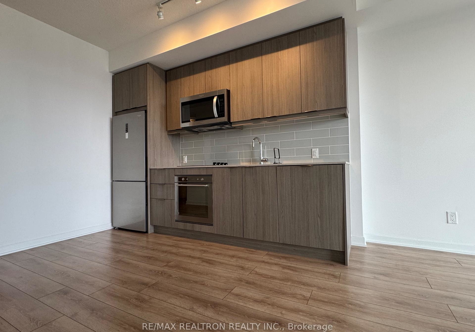 38-forest-manor-road-north-york-ontario-c12394056