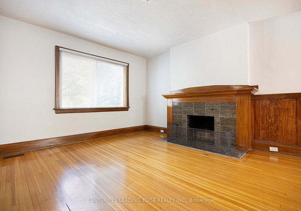 17-douglas-avenue-toronto-ontario-c12394187