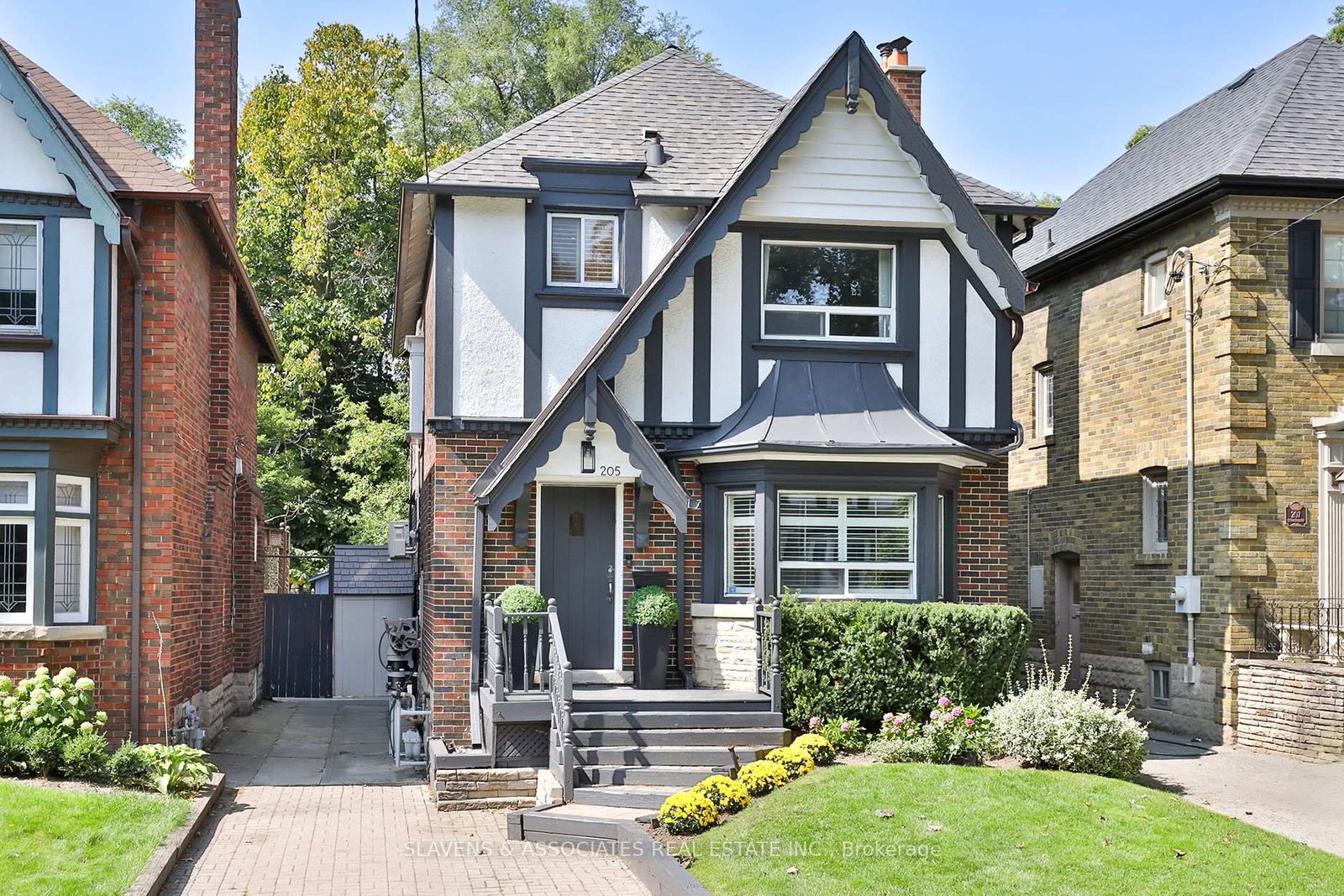 205-strathearn-road-toronto-ontario-c12394205