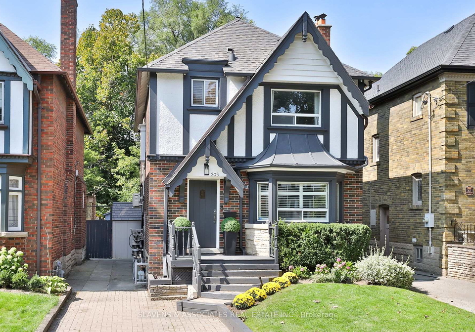 205-strathearn-road-toronto-ontario-c12394205