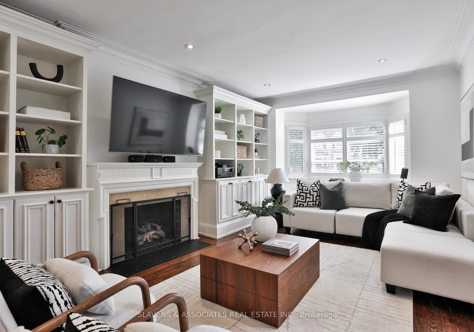 205-strathearn-road-toronto-ontario-c12394205