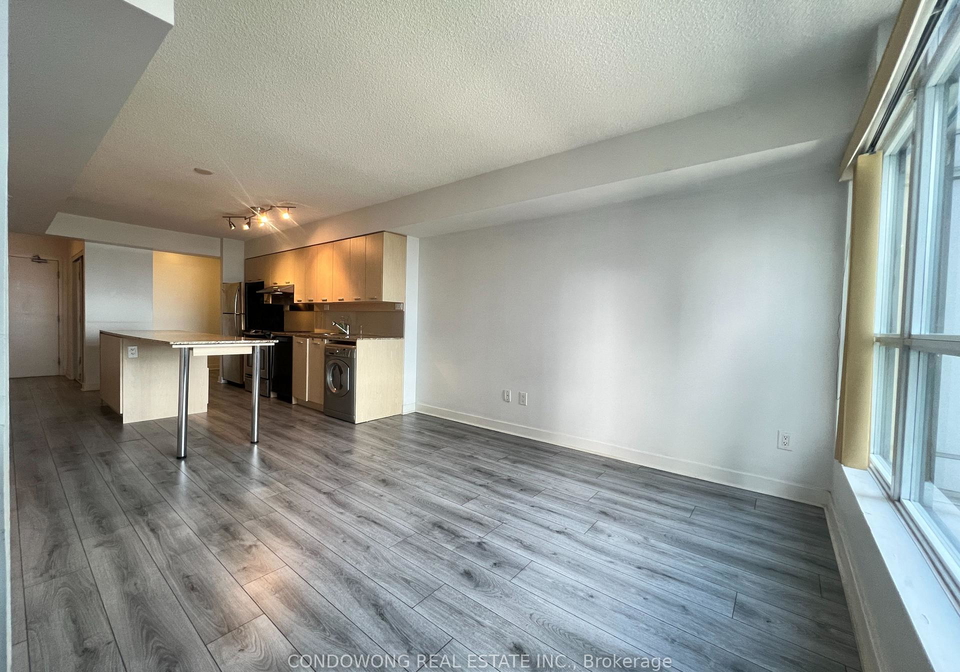 33-singer-court-north-york-ontario-c12394224