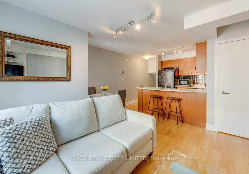 415-jarvis-street-toronto-ontario-c12394293