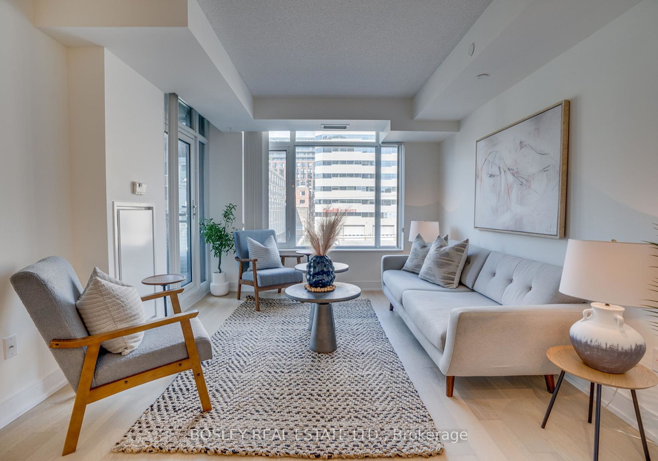 525-adelaide-street-w-toronto-ontario-c12394584