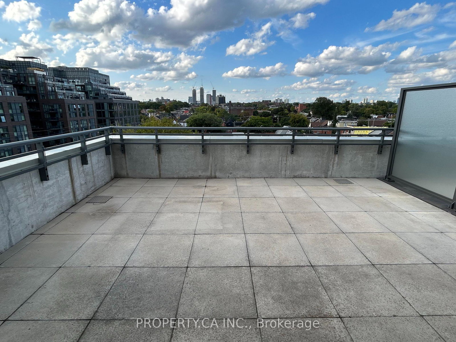 20-minowan-miikan-lane-toronto-ontario-c12394669