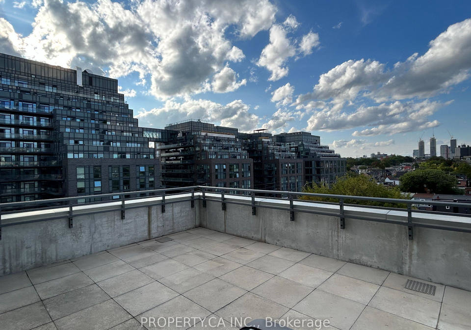 20-minowan-miikan-lane-toronto-ontario-c12394669