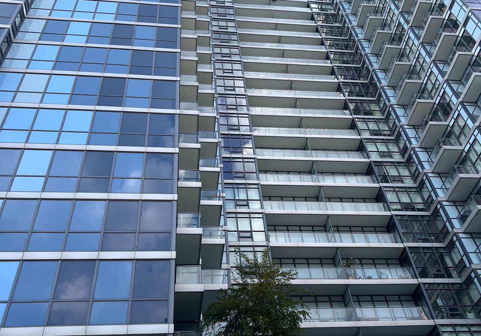 210-simcoe-street-toronto-ontario-c12394889
