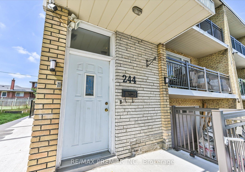 244-wilmington-avenue-toronto-ontario-c12395001