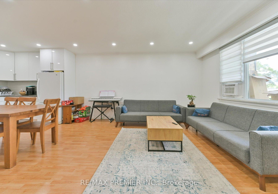 244-wilmington-avenue-toronto-ontario-c12395001