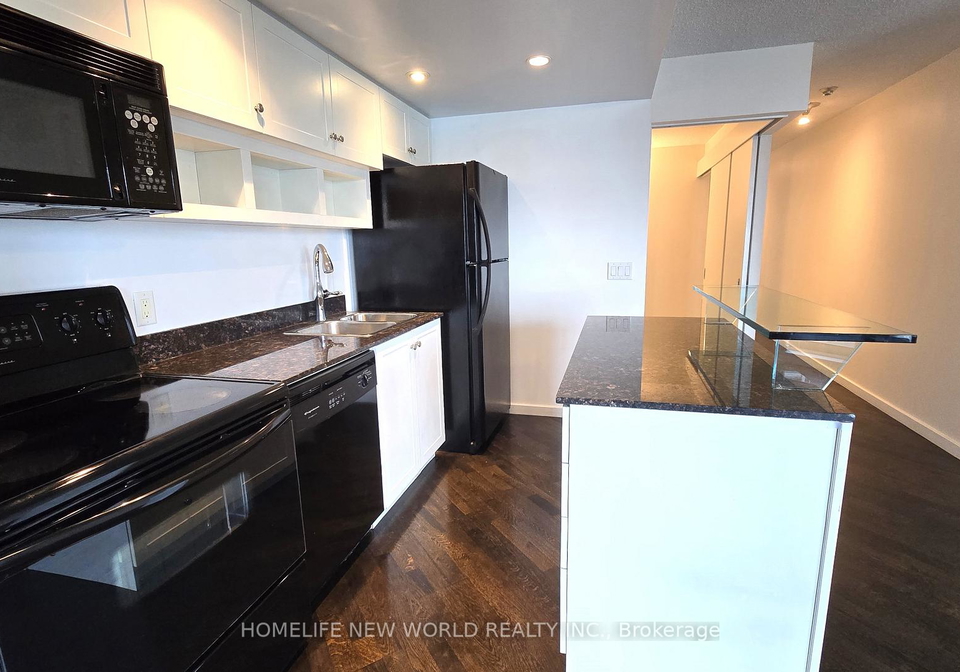 8-york-street-toronto-ontario-c12395002