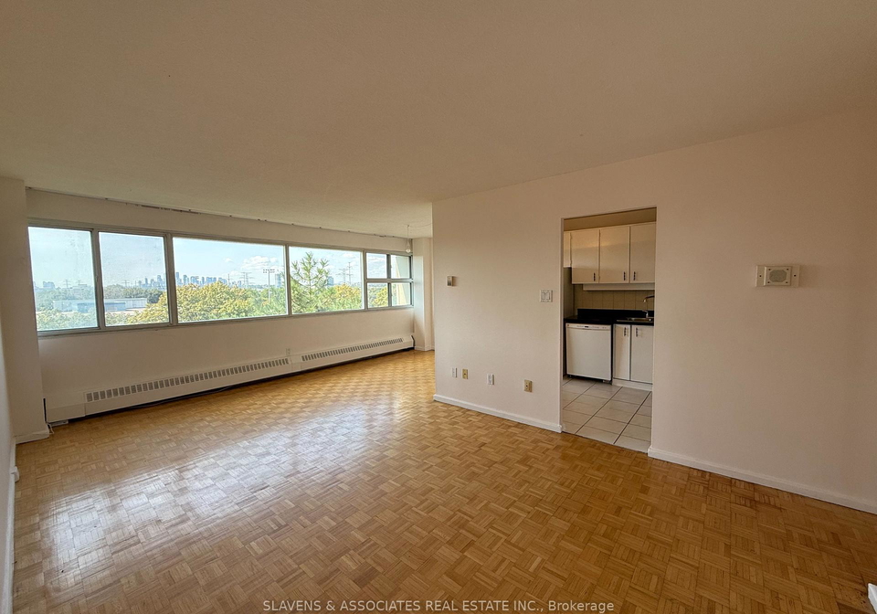 715-don-mills-road-east-york-ontario-c12395274