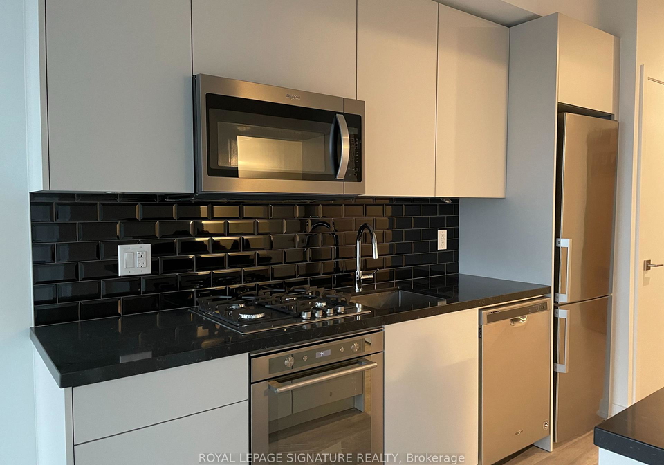 55-ontario-street-toronto-ontario-c12395310