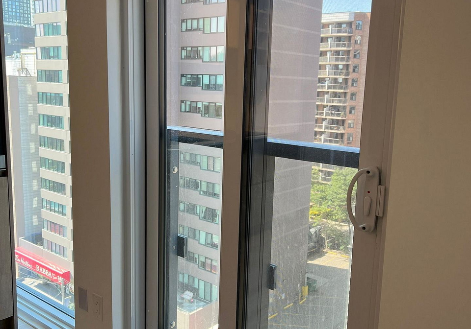 319-jarvis-street-w-toronto-ontario-c12395312