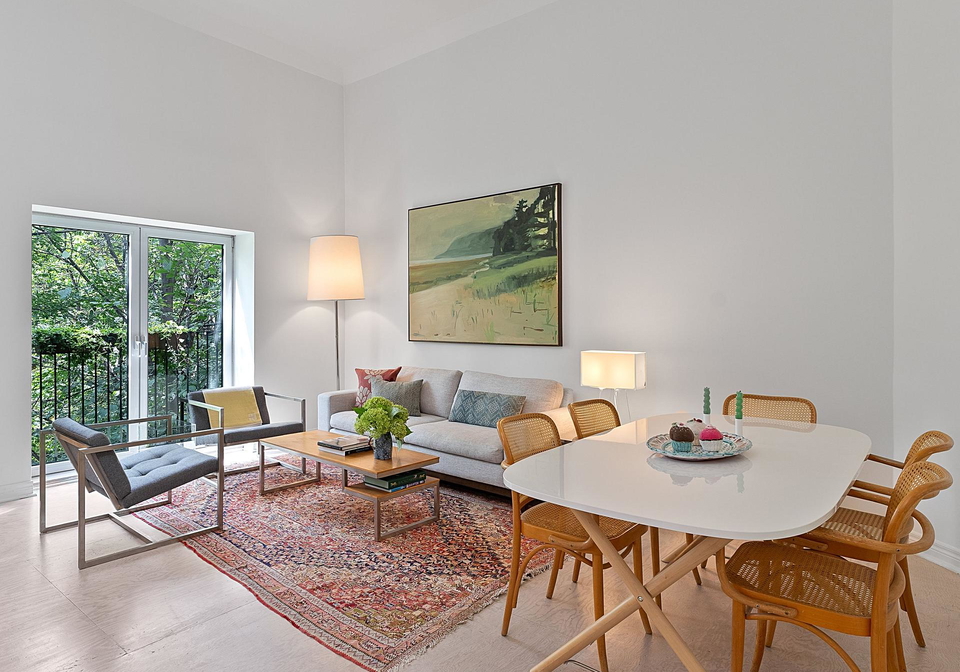 62-claremont-street-toronto-ontario-c12395335