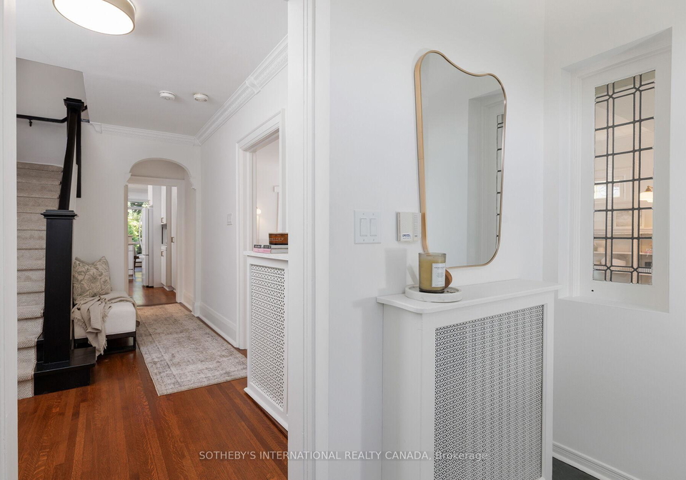 61-eastbourne-avenue-toronto-ontario-c12395392